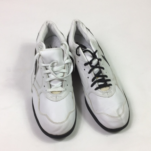 VTG 90s Nike Trainers Mens Whiter leather sport Sneakers Tennis Shoes Size 13.5‎